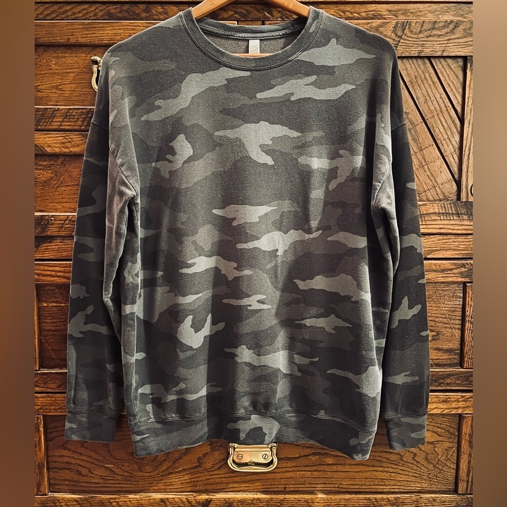 Athleta Studio To Street Black Camo Crew Neck Sweatshirt Size S EUC - Picture 4 of 11